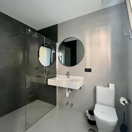 Indianas Apartman