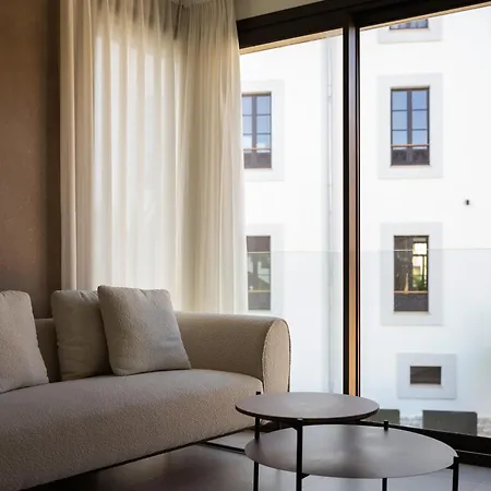 Indianas Apartment