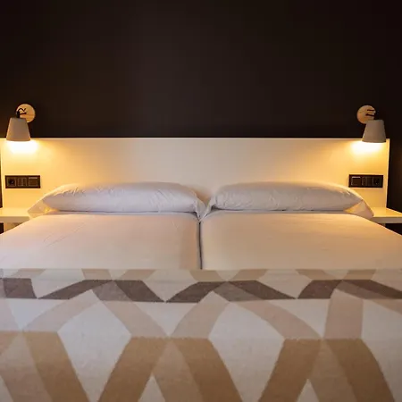 Indianas Apartment *